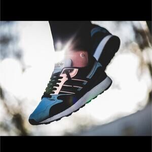 NWT Adidas Ultra Tech (5/EUR 37 1/3)